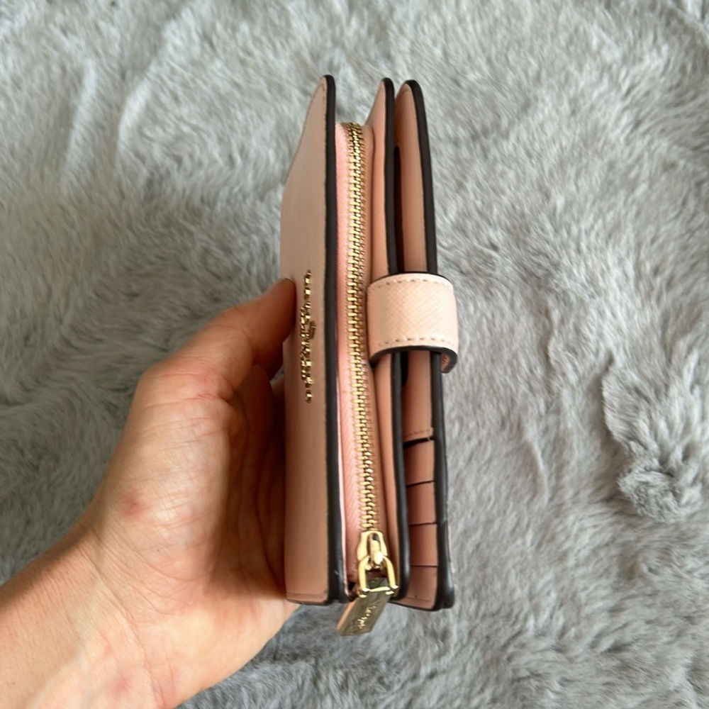 Kate spade Lena Medium Bifold Wallet - Picture 3 of 9